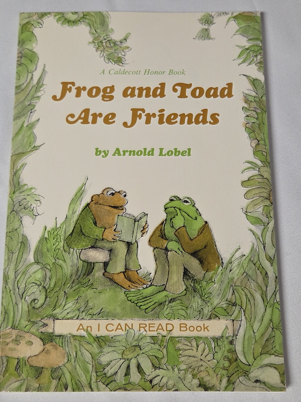 Frog and Toad‎ Are Friends by Arnold Lobel Paperback